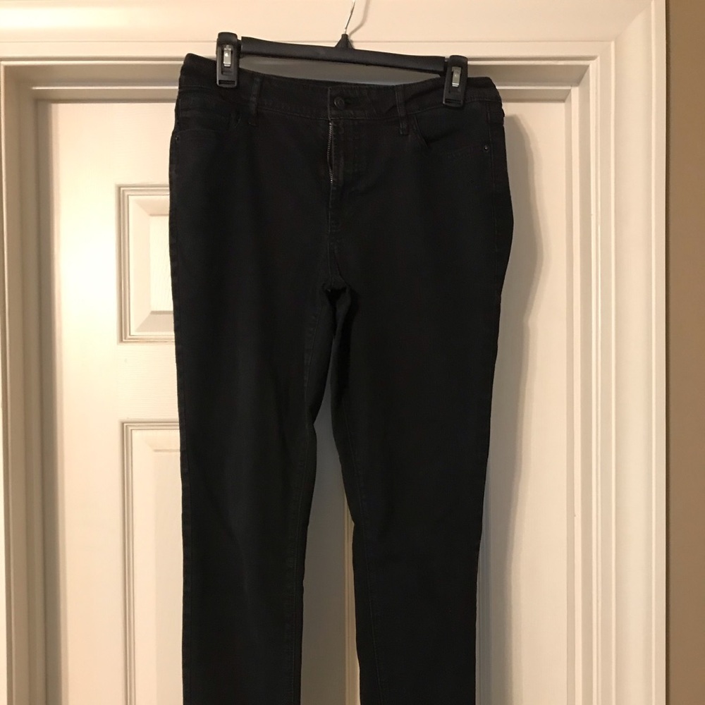 Old Navy Super skinny sz 10 jeans - black
